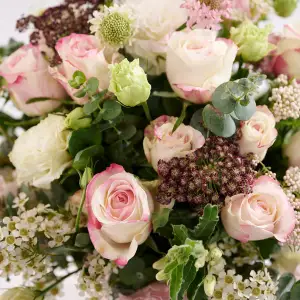 Petals & Pearls' Luxurious Bouquets