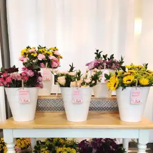 Bouquet Bar