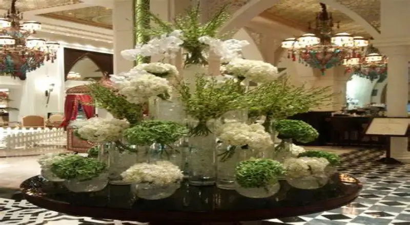 Top 10 Creative Florists in Palm Jumeirah for Unique Bouquets