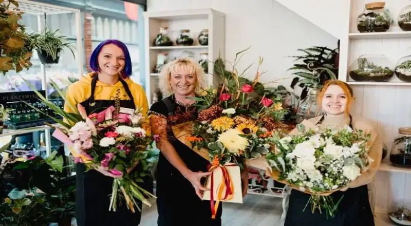 Top 10 Artisan Flower Shops in Arjan You Can’t Miss